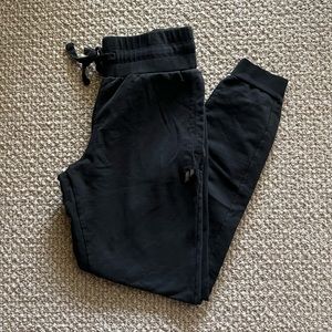 1st Phorm Joggers